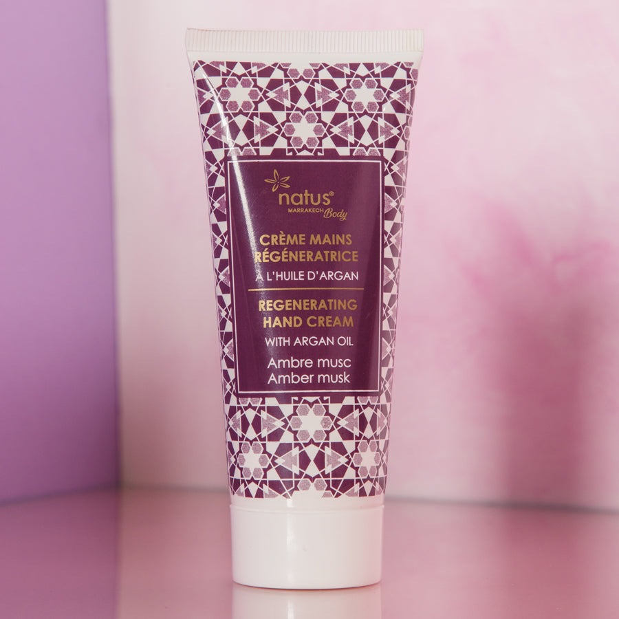 Regenerating hand cream with Amber Argan and Musk oil