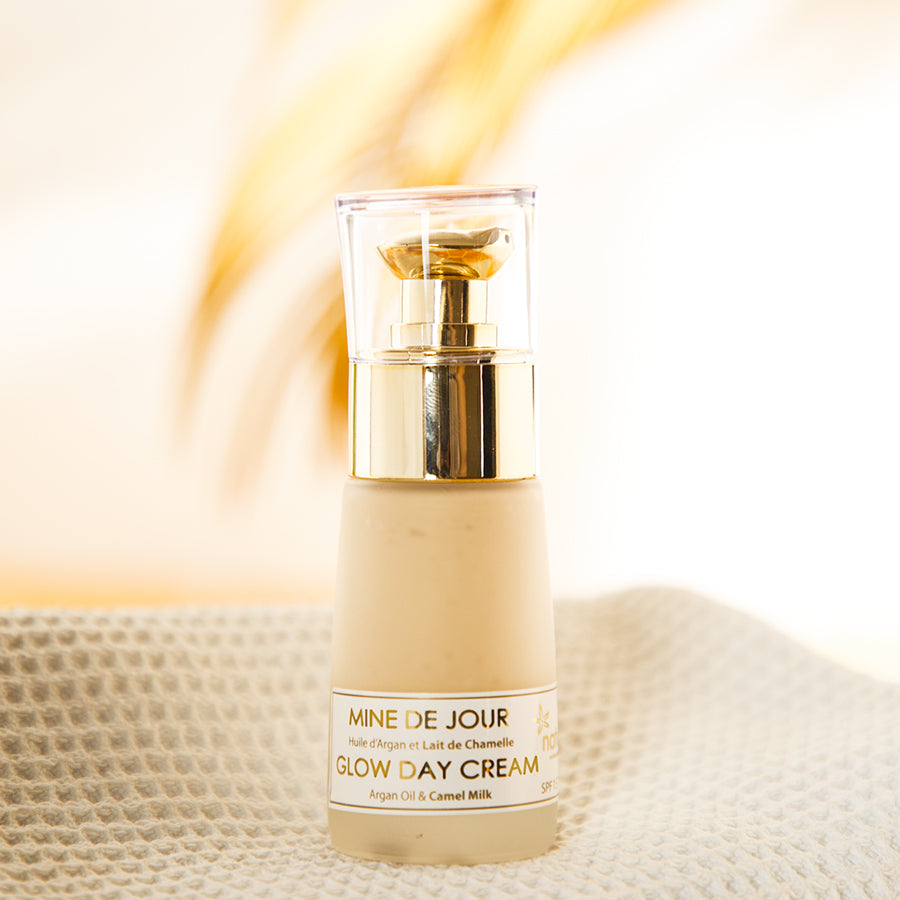 Mine de jour - Argan Oil and Camel Milk SPF 15