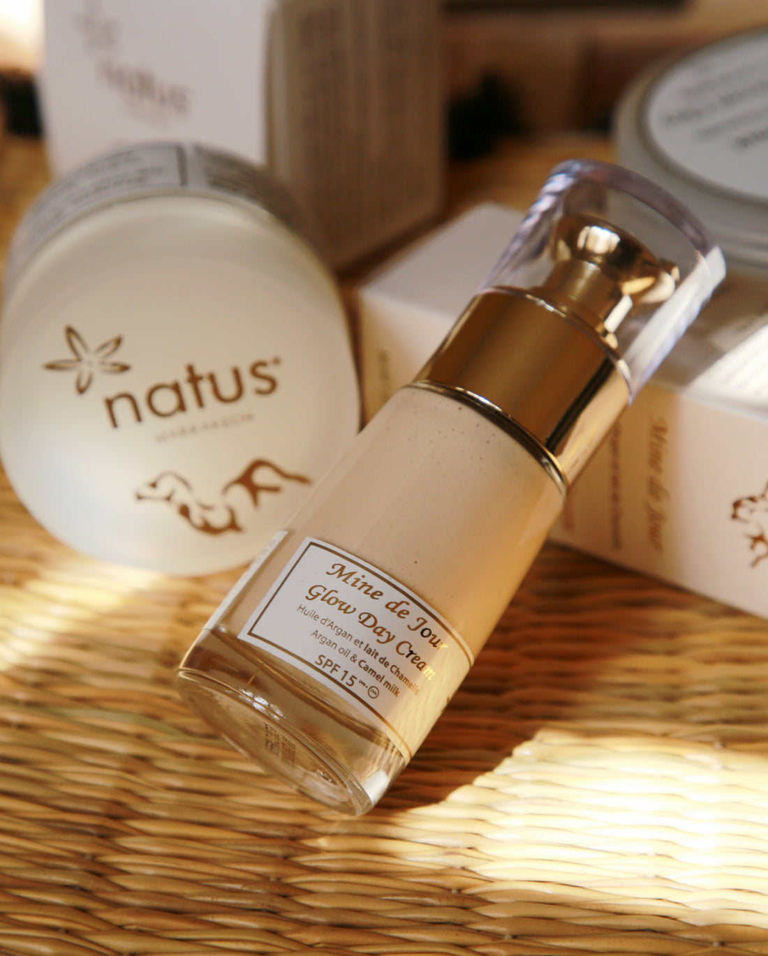 Mine de jour - Argan Oil and Camel Milk SPF 15